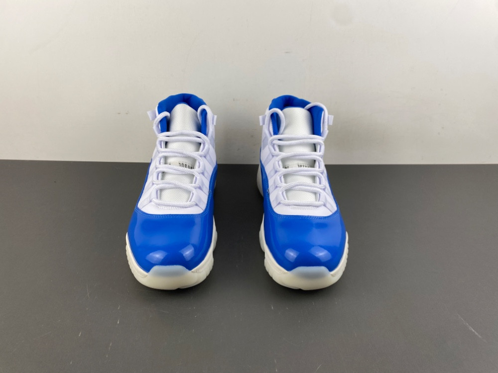 Air Jordan 11 “Sport Royal” IO8959-133