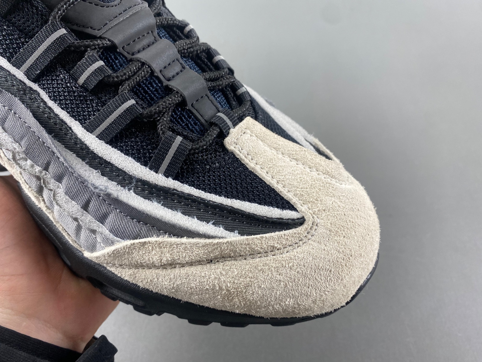 Comme des Garçons x Nike Air Max 95 Charcoal CU8406-101