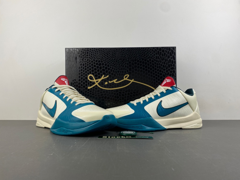 Caitlin Clark Nike Kobe 5 Protro “Coconut Milk” IZ1852-100