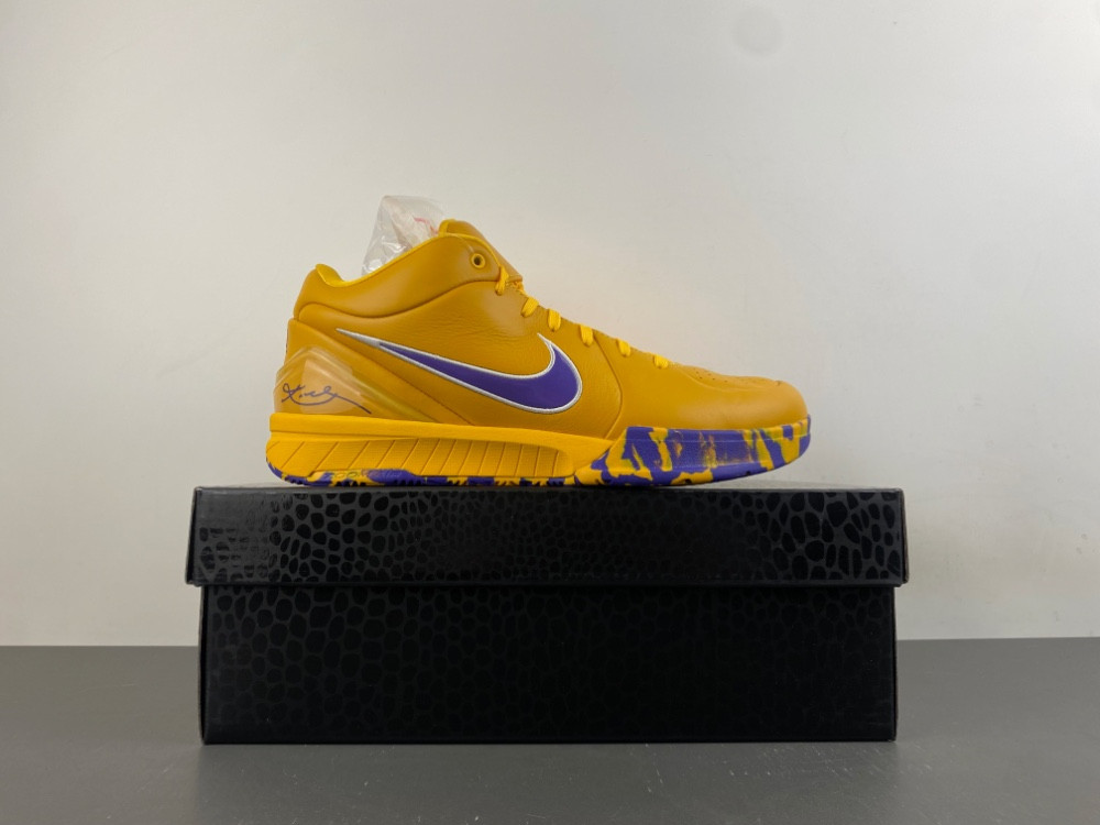 Nike Zoom Kobe 4 Protro 