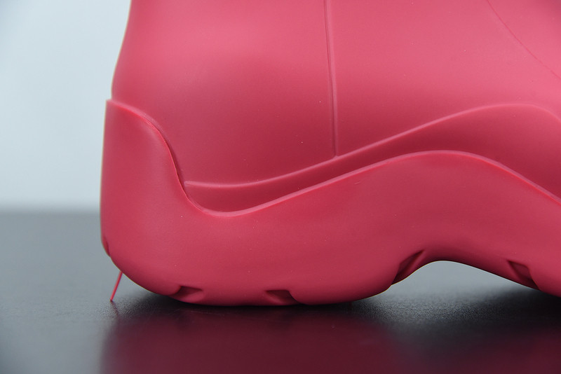 Bo*te*ga ve*ne*ta sneaker