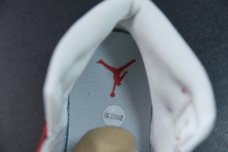 air jordan 1 mid in orange and white bq6472-116