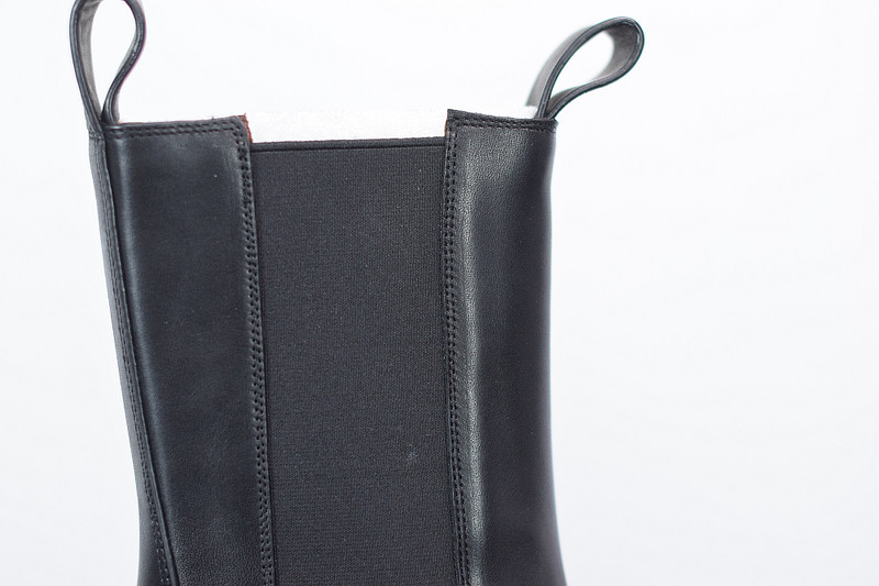 Bo*te*ga ve*ne*ta sneaker