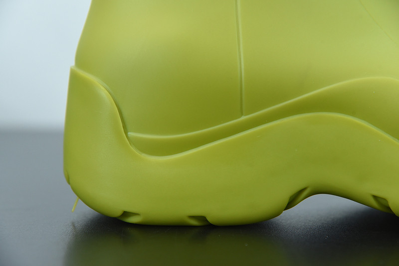 Bo*te*ga ve*ne*ta sneaker