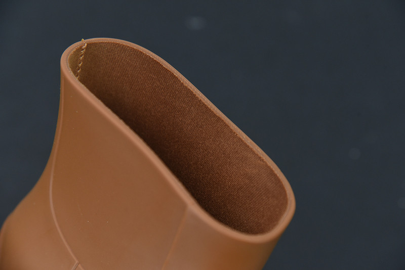 Bo*te*ga ve*ne*ta sneaker