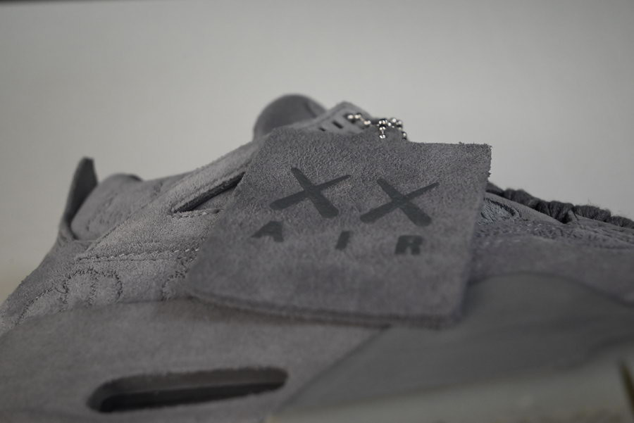 air jordan 4 retro kaws "kaws" 930155-003