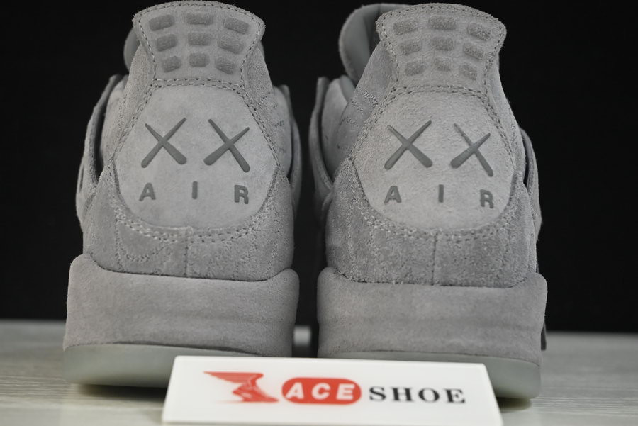 air jordan 4 retro kaws "kaws" 930155-003