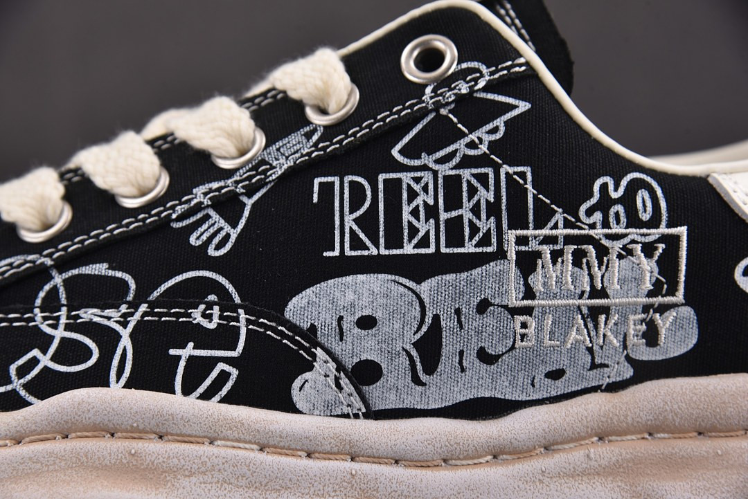 Ma1s0n MIHARA YASUHIRO Sneaker