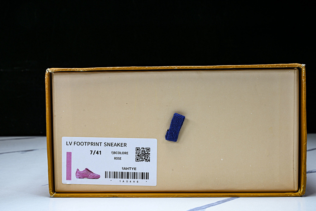 LVT SNEAKERS