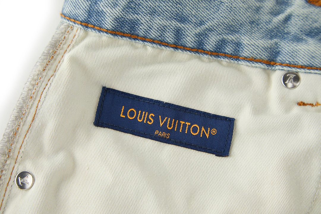 L0uis Vuitt0n