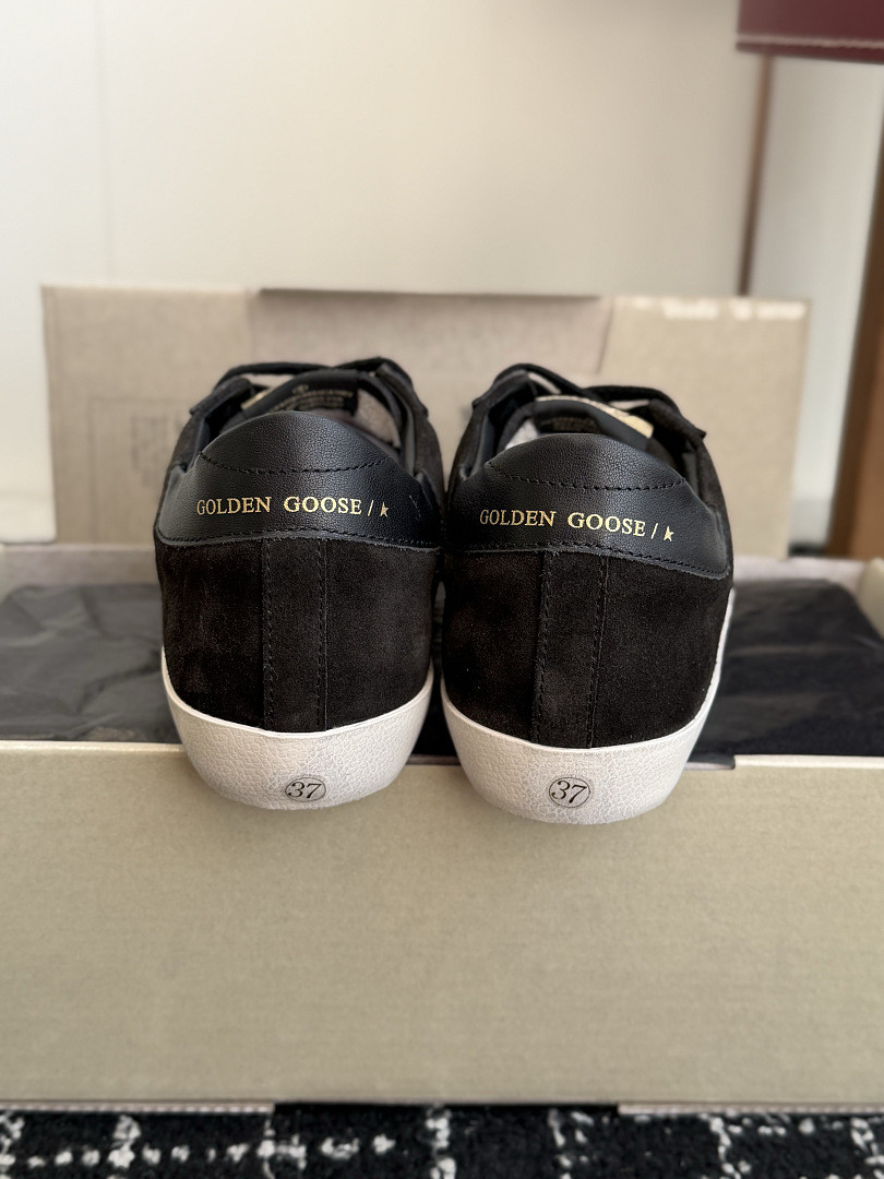 GGDB SNEAKER