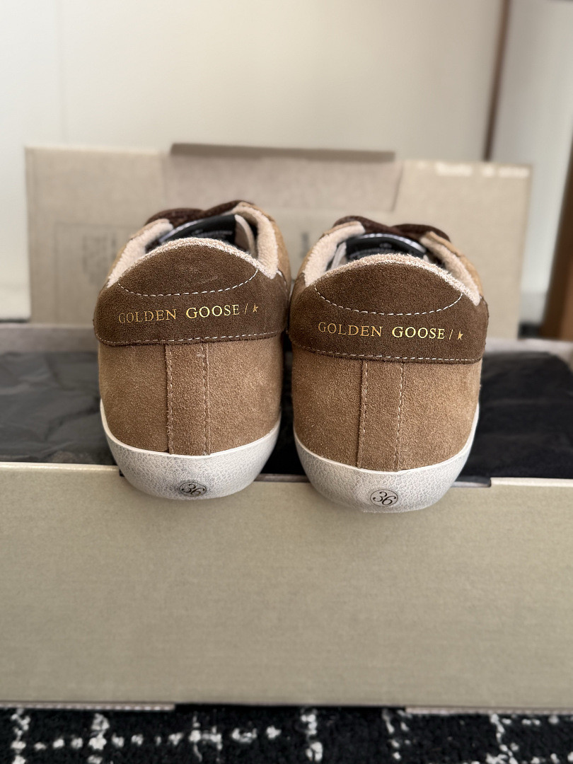 GGDB SNEAKER