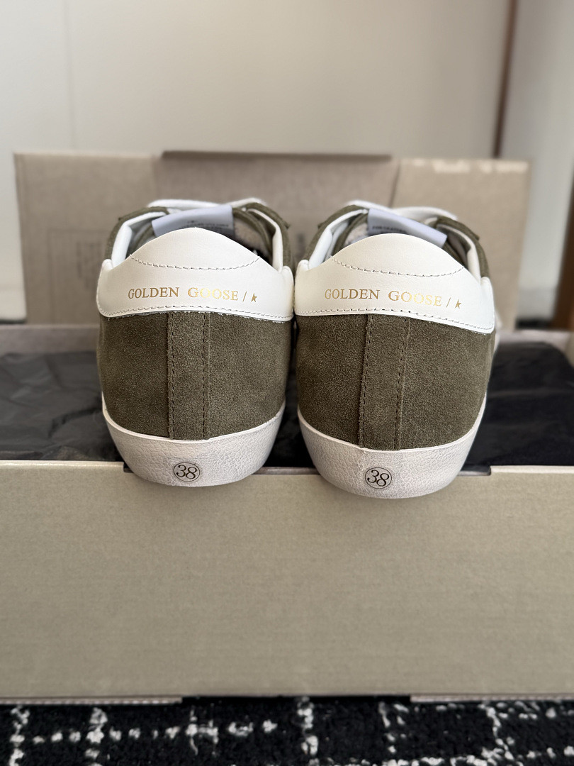 GGDB SNEAKER