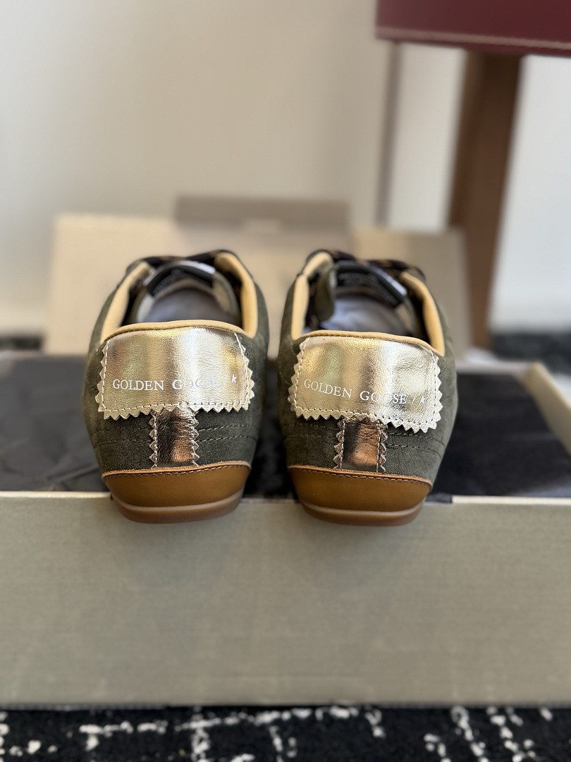 GGDB SNEAKER