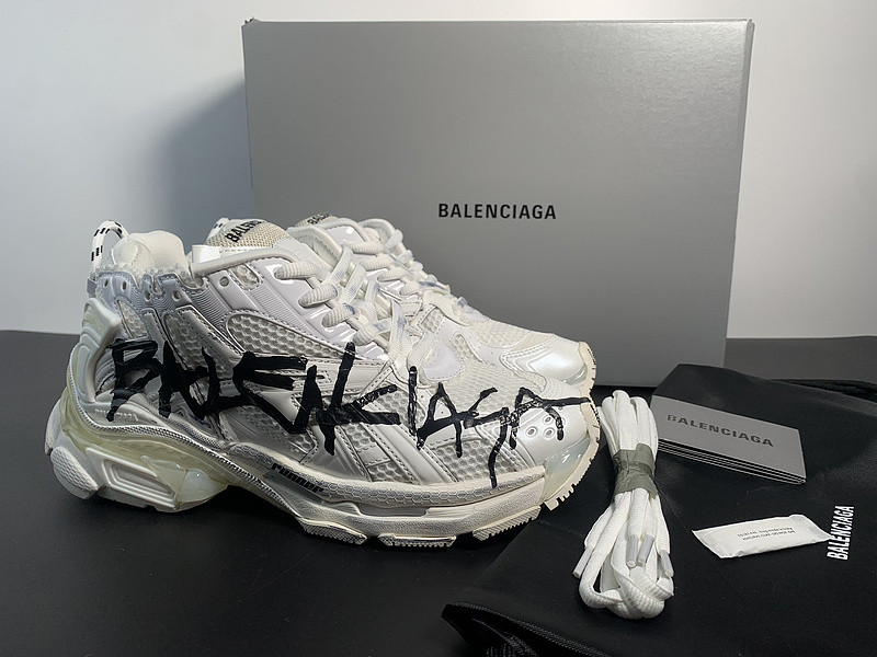 Ba*len*cia*ga runner sneaker