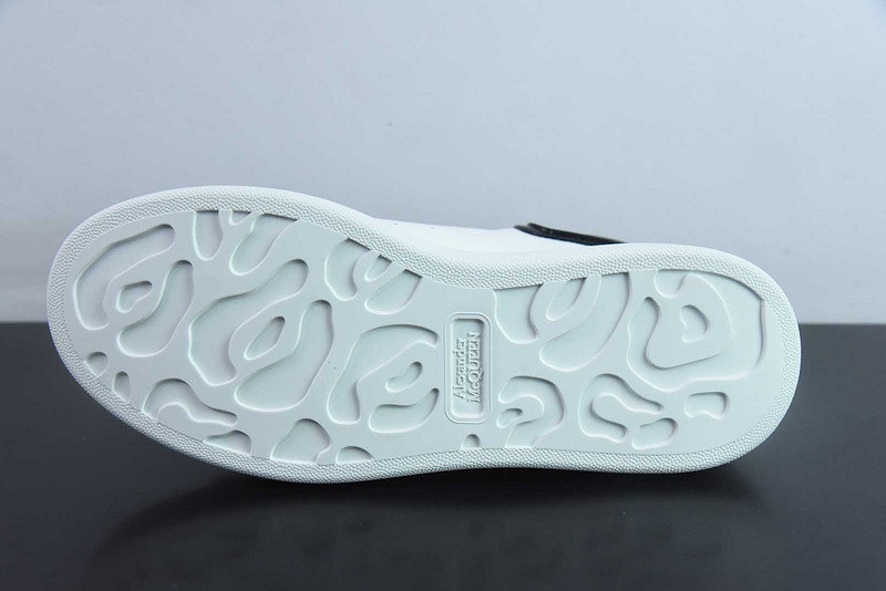 AlexER McEEN SNEAKERS