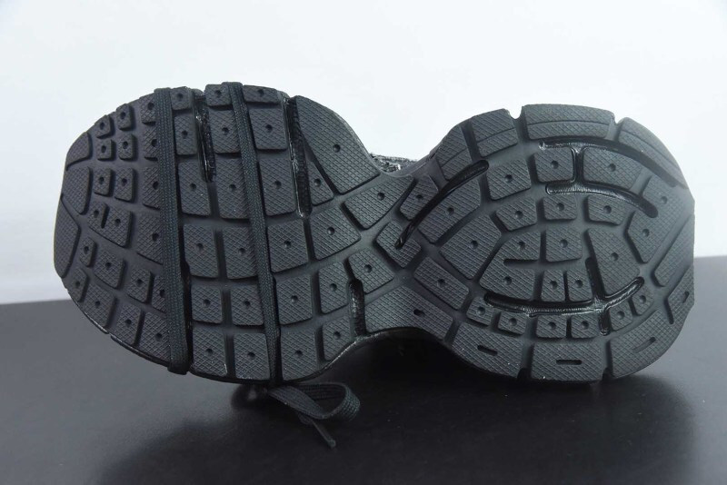 BC 3XL SNEAKER