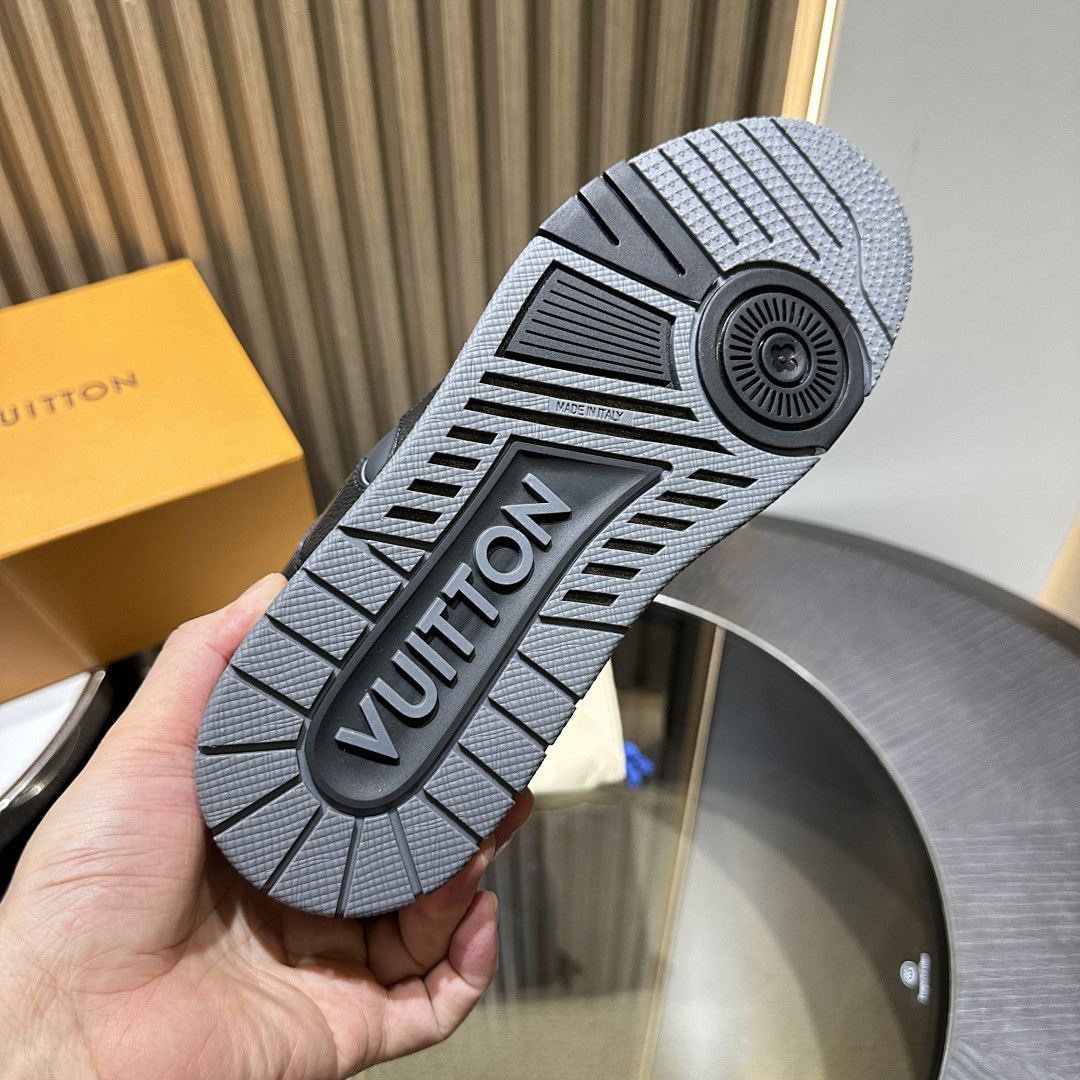 LVT SNEAKERS