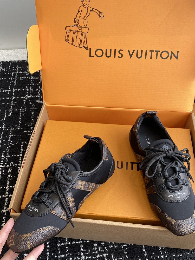LVT SNEAKERS