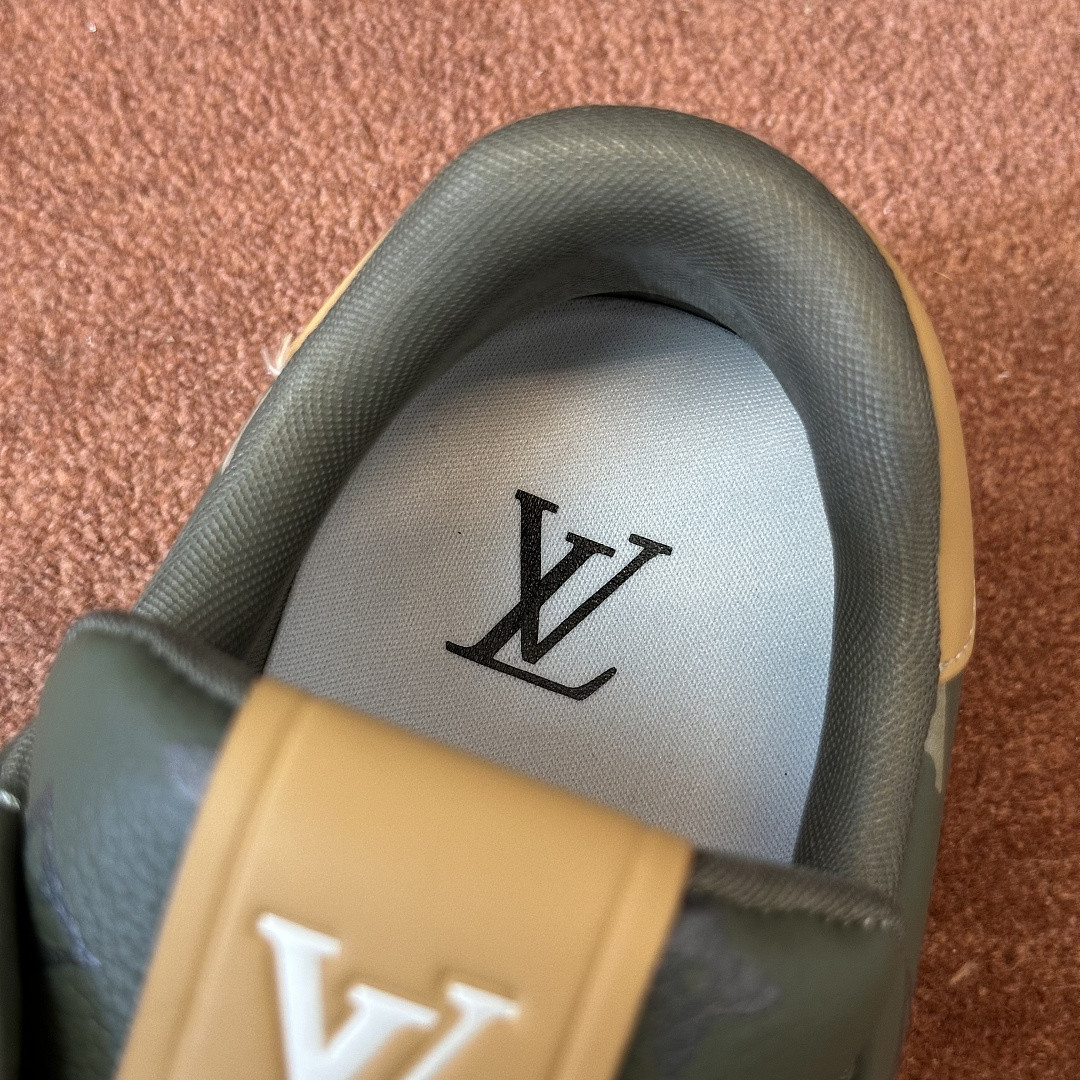LVT SNEAKERS