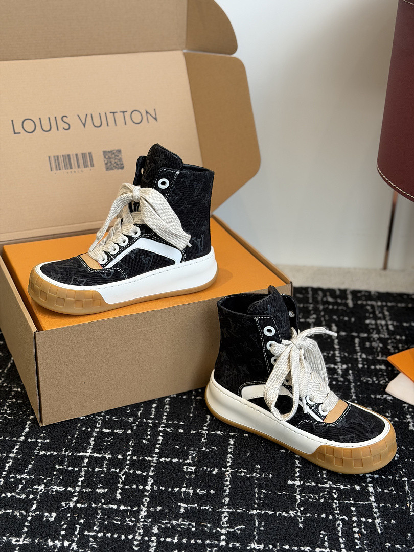 LVT SNEAKERS