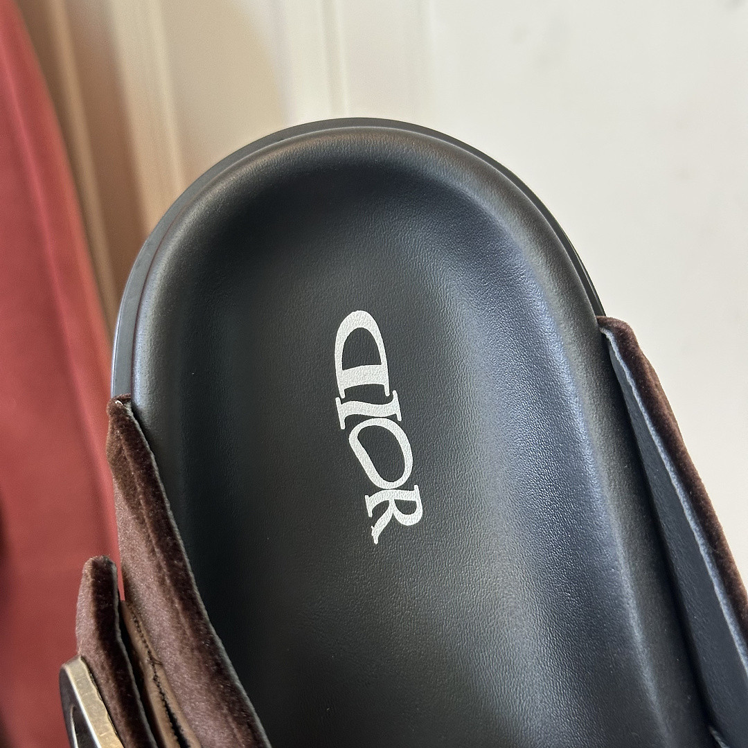 DIO* SLIDE