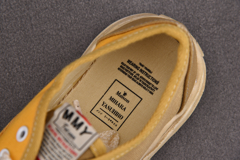 Ma*s*n mihara yasuhiro sneaker
