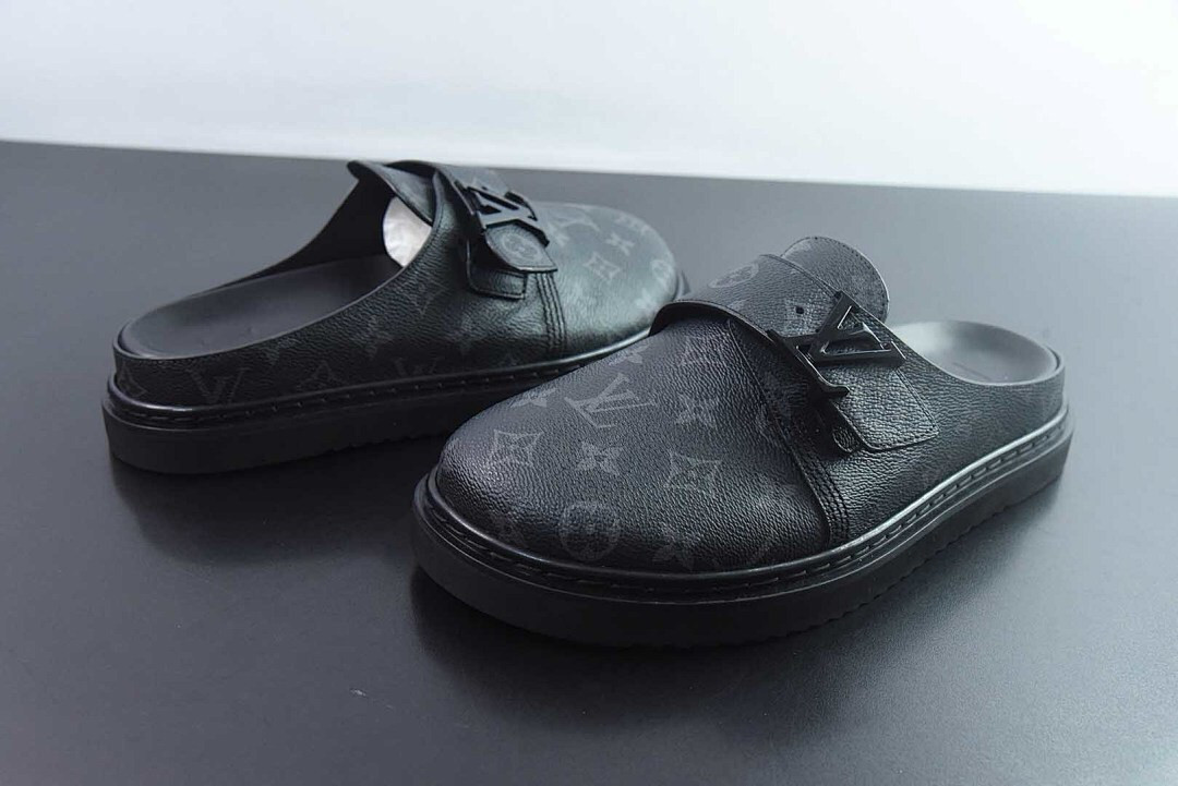 LVT SANDALS