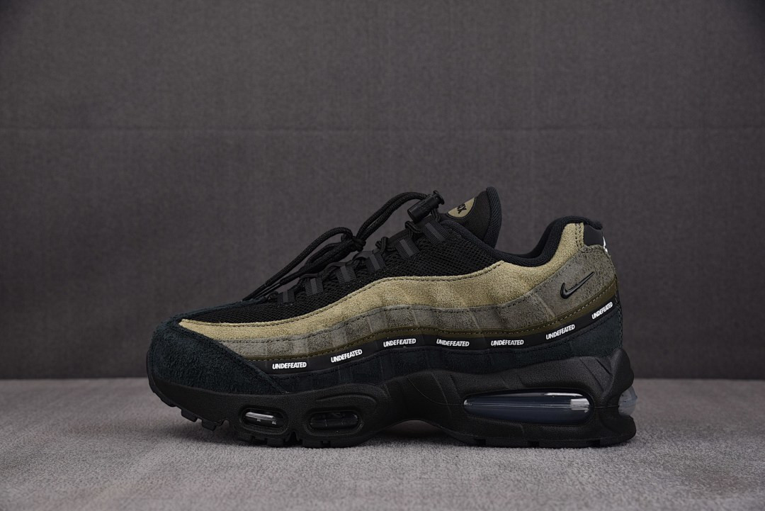UNDEFEATED Nike Air Max 95 Medium Olive LA Brea IB4523-200