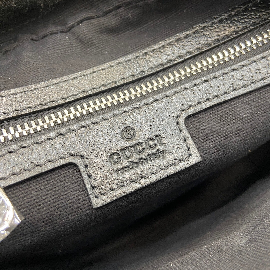 Gvc*1 BAG