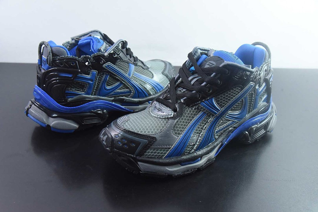 Ba1en*iaga Runner Sneaker