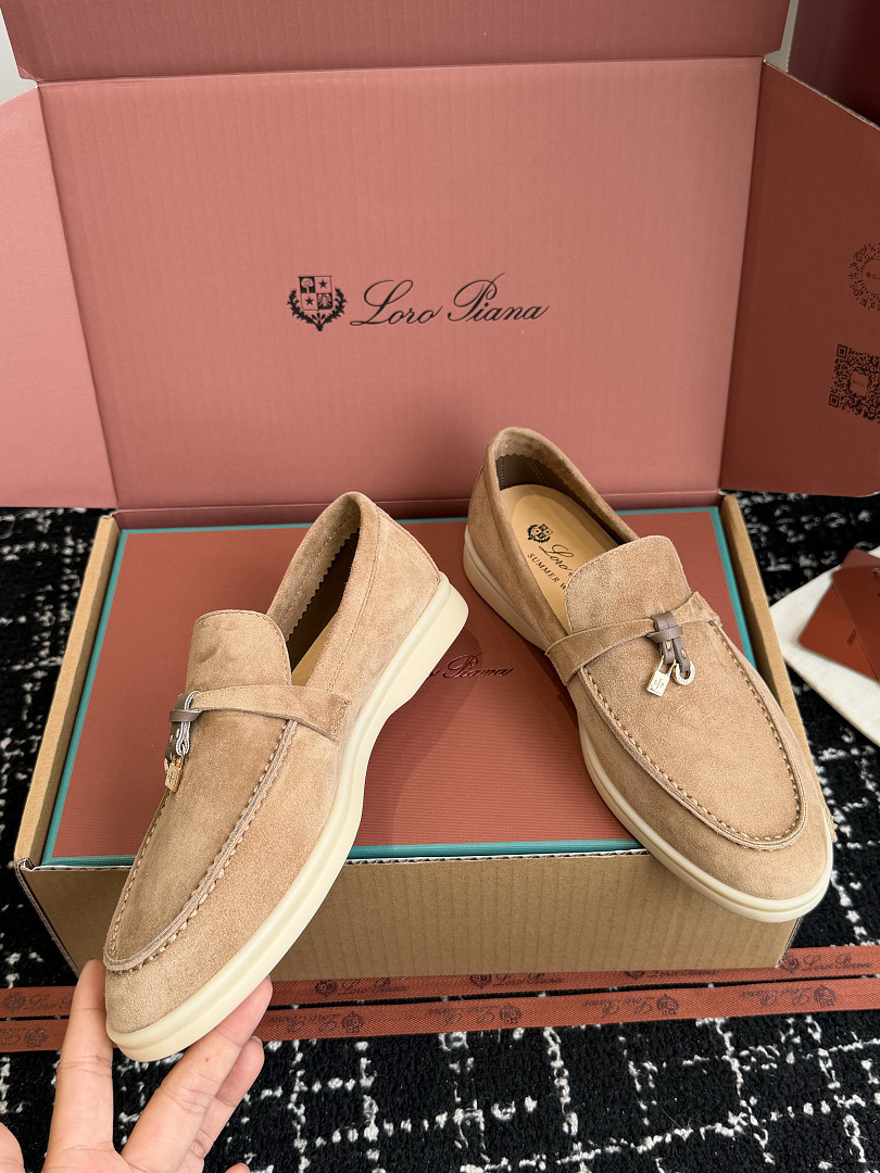 L0r0 P1ana sneaker