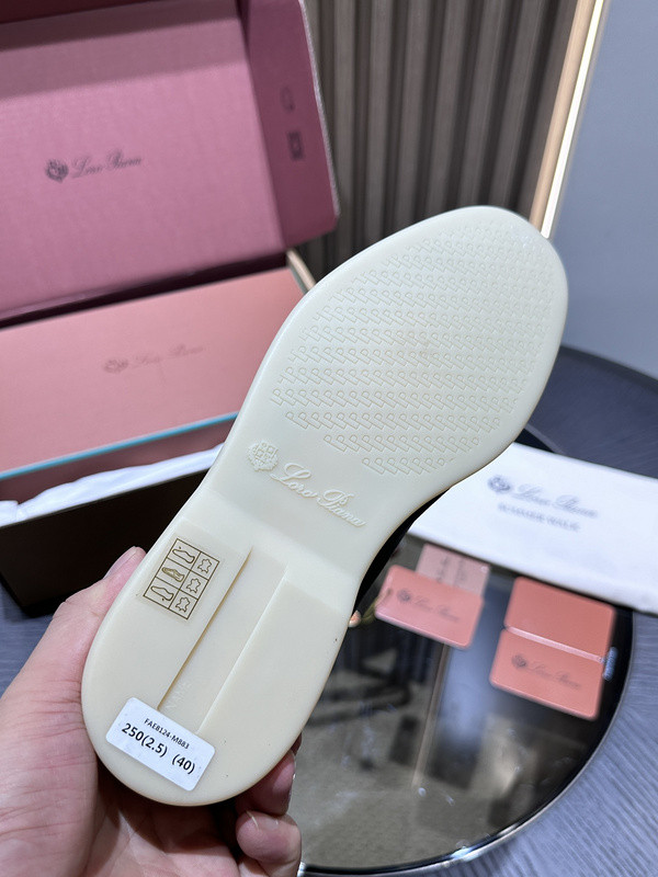 L0r0 P1ana sneaker