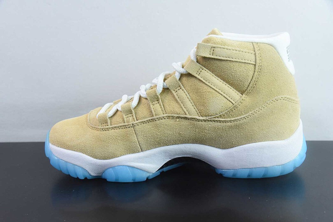 Air Jordan 11 "Football Blue" IO8960-707