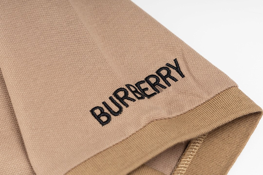 Bv*b*rry Clothes