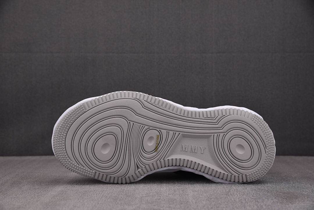 Ma1s0n MIHARA YASUHIRO Sneaker