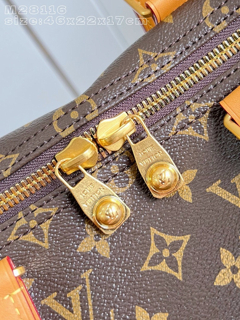 LVT PURSE