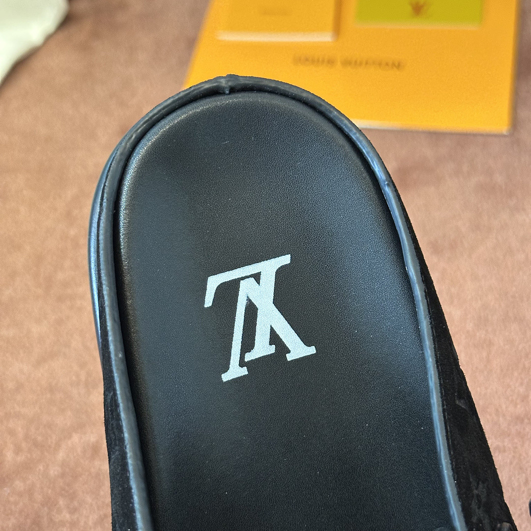 LVT SANDALS