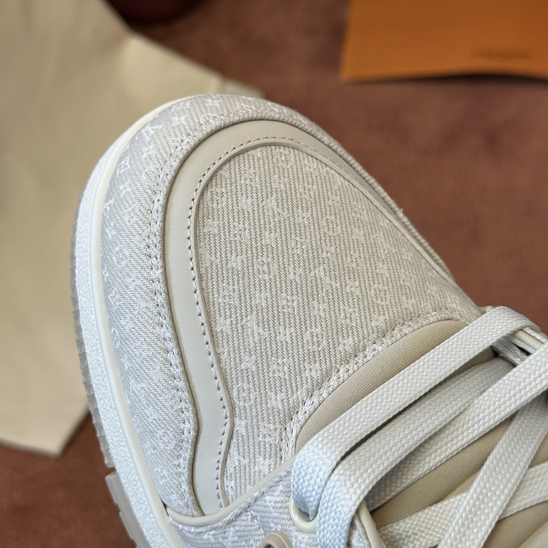 LVT SNEAKERS