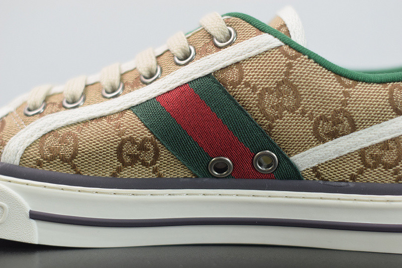 g*u*i ace embroidered low-top sneaker