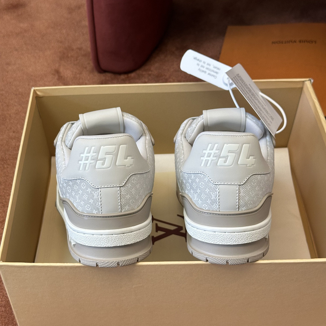 LVT SNEAKERS