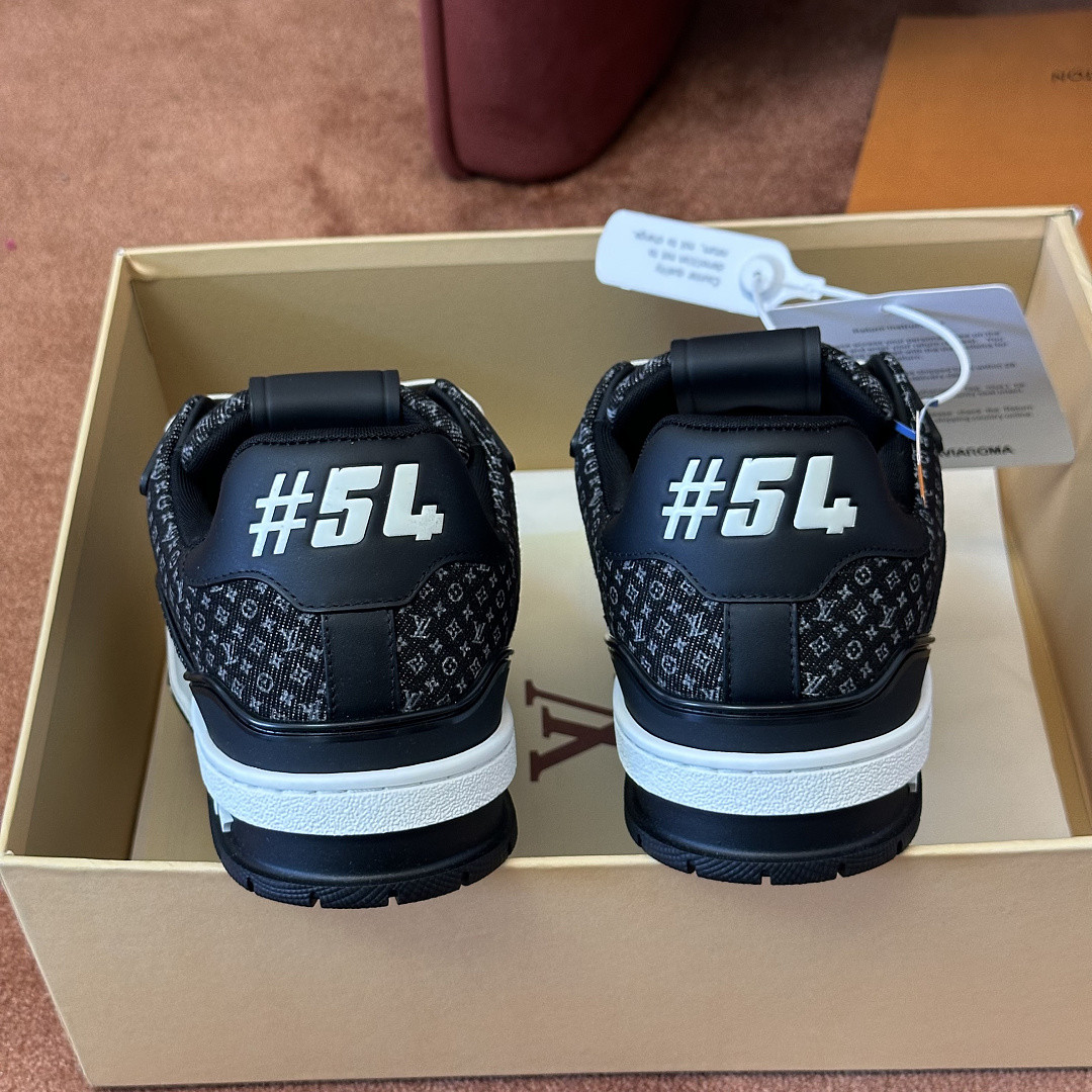 LVT SNEAKERS