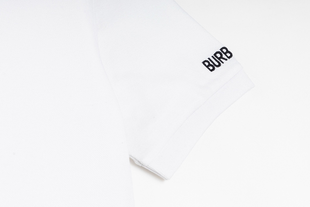 Bv*b*rry Clothes
