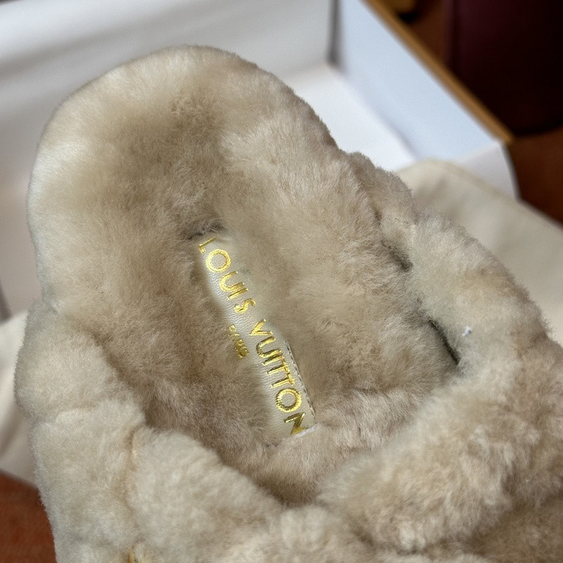 LVT SANDALS