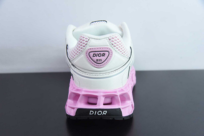 DIO* SNEAKER