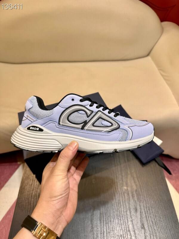 DIO* SNEAKER