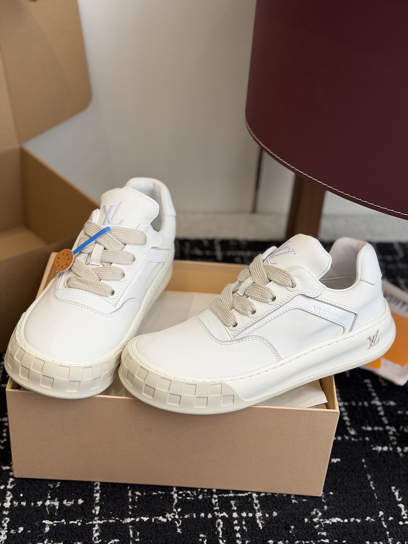 LVT SNEAKERS