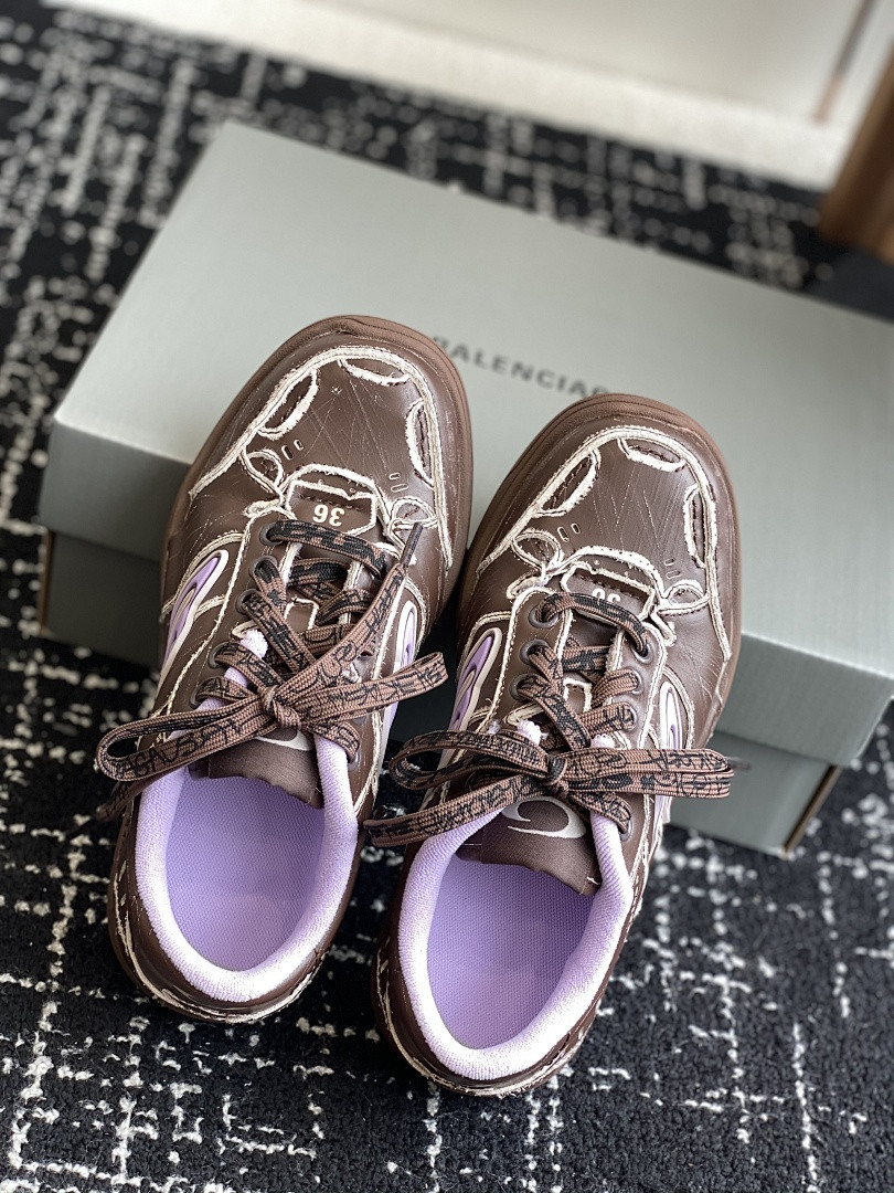 BC SNEAKERS