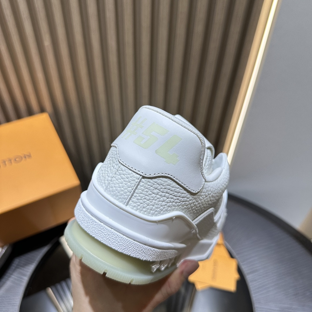 LVT SNEAKERS
