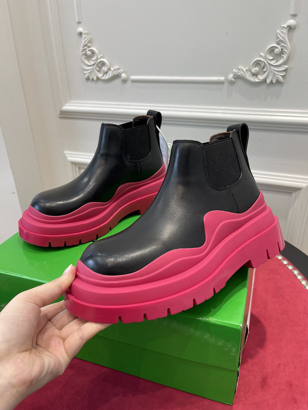 Bo*te*ga ve*ne*ta sneaker